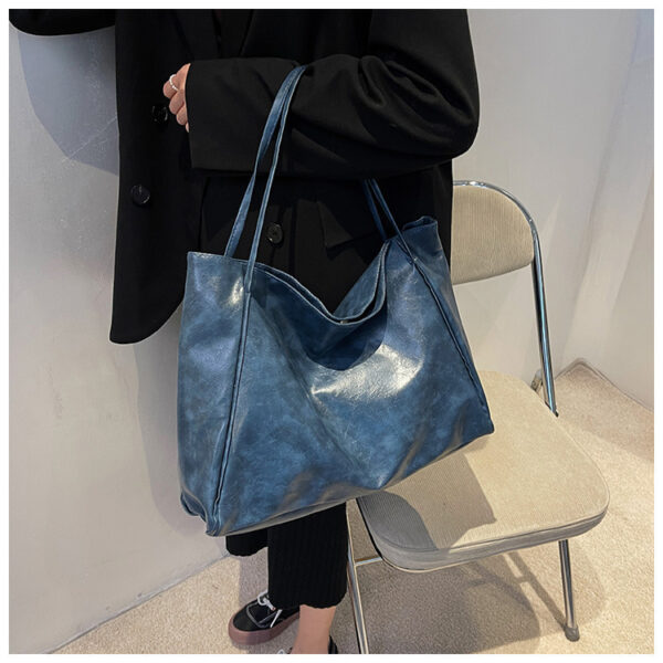 Women's Tote Shoulder Bag - Image 7