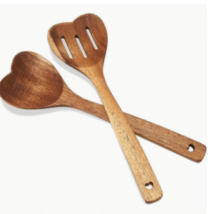Heart Shaped Wooden Spoon Set
