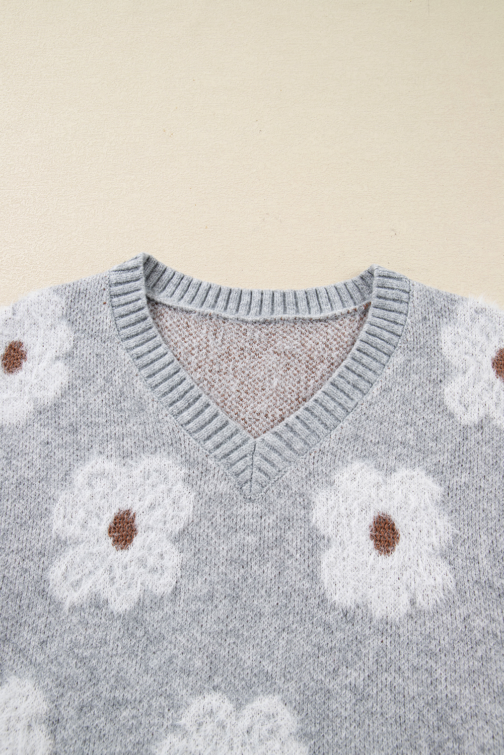 Cute Flower Print V Neck Baggy Sweater - Image 4