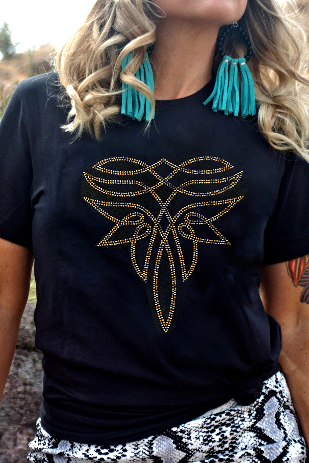 Black & Gold Short Sleeved Top - Image 3